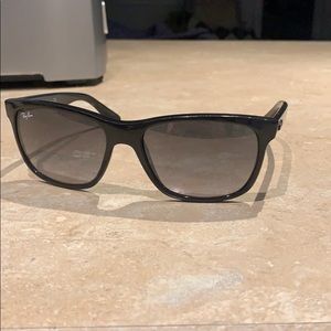 Real Ray-Ban Sunglasses